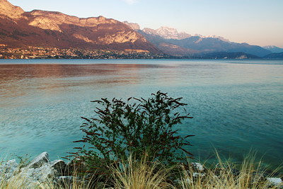 End of afternoon at Annecy lake